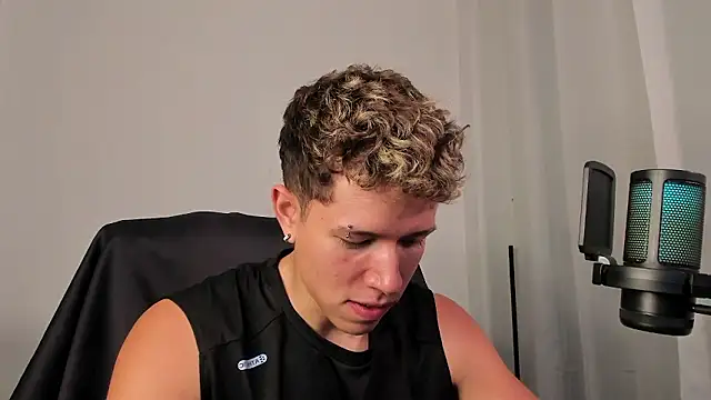 Snapshot of nathan_blake chatting on 16, 1, 2026 nathan blake online show from 16, 1, 2026