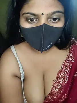 Snapshot of reena502 chatting on 3, 8, 2026 reena502 online show from 3, 8, 2026