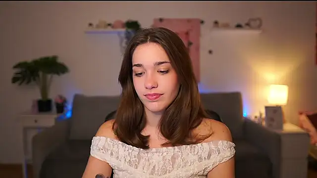 kissie cat online show from 27, 11, 2025