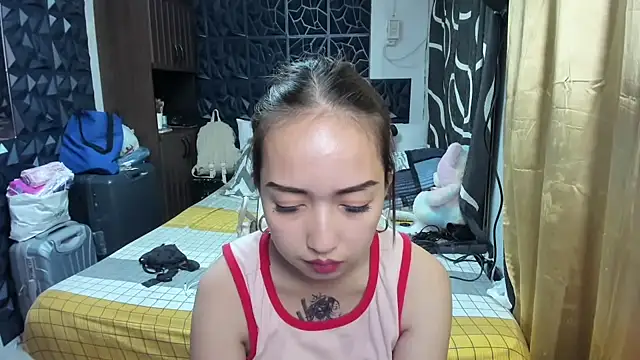 Soft Angel8 online show from 18, 11, 2025