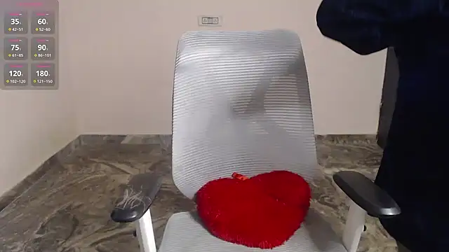 Snapshot of Samiksha- chatting on 21, 11, 2025 Samiksha- online show from 21, 11, 2025