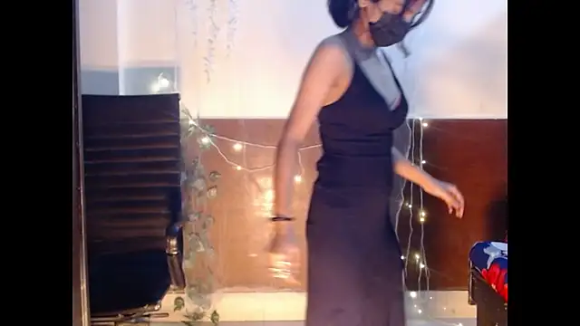 Snapshot of _kamyaa09 chatting on 8, 1, 2026 kamyaa09 online show from 8, 1, 2026