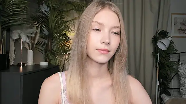 Snapshot of ChinBonnell chatting on 23, 10, 2025 ChinBonnell online show from 23, 10, 2025