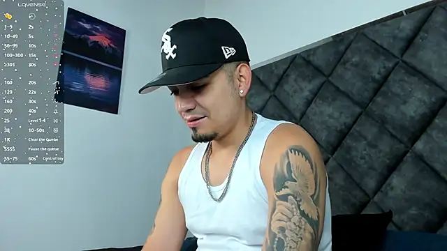 OwenStonne  online show from 14, 11, 2025