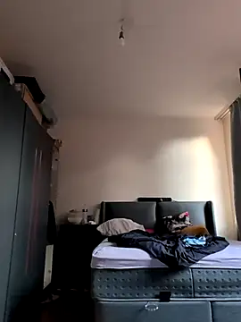 Snapshot of Florian123_sex chatting on 27, 9, 2025 Florian123 sex online show from 27, 9, 2025