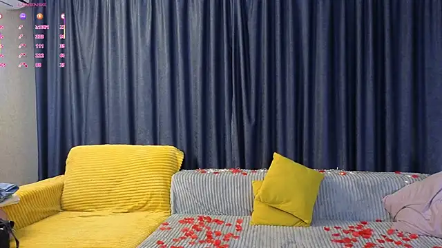 LouisaChaobal online show from 18, 11, 2025