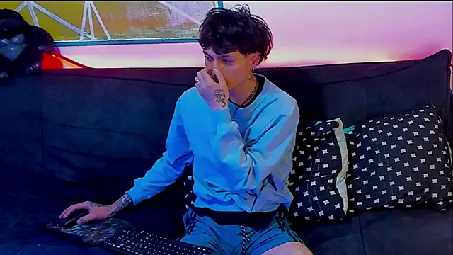 Dioniso guy8 online show from 3, 4, 2026