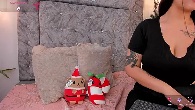 Seraphyne666 online show from 21, 11, 2025