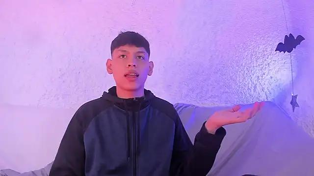 zeus blaze online show from 6, 11, 2025