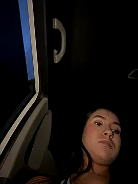 Snapshot of prayingtothesky chatting on 8, 9, 2025 prayingtothesky online show from 8, 9, 2025