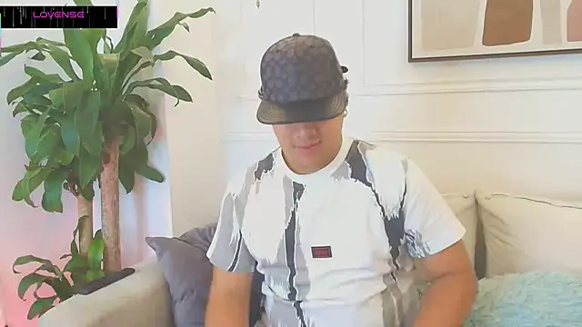 Naim Bennetsex online show from 24, 10, 2025