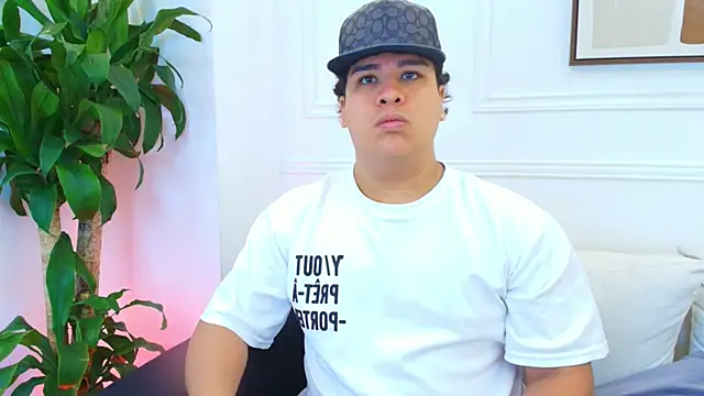 Snapshot of Naim_Bennetsex chatting on 9, 1, 2026 Naim Bennetsex online show from 9, 1, 2026