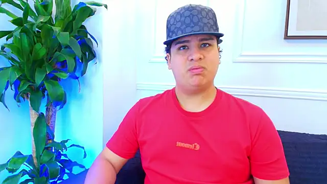 Snapshot of Naim_Bennetsex chatting on 10, 1, 2026 Naim Bennetsex online show from 10, 1, 2026