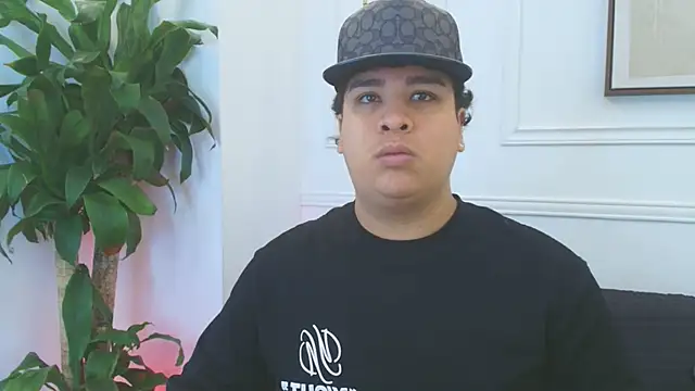 Snapshot of Naim_Bennetsex chatting on 11, 1, 2026 Naim Bennetsex online show from 11, 1, 2026