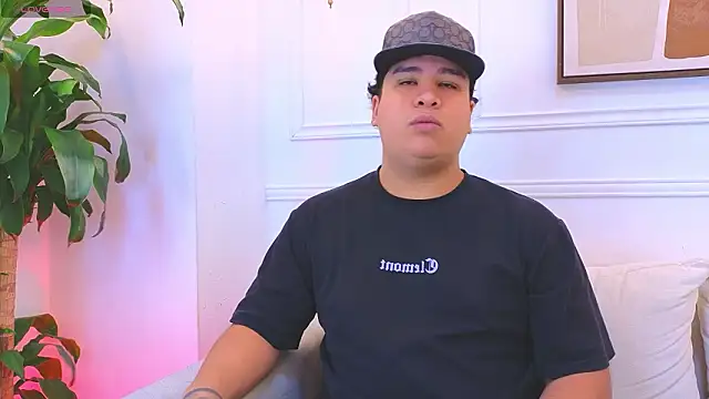 Snapshot of Naim_Bennetsex chatting on 12, 2, 2026 Naim Bennetsex online show from 12, 2, 2026