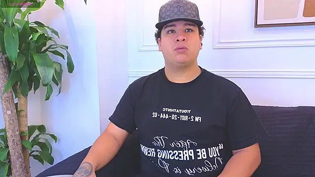 Snapshot of Naim_Bennetsex chatting on 17, 2, 2026 Naim Bennetsex online show from 17, 2, 2026