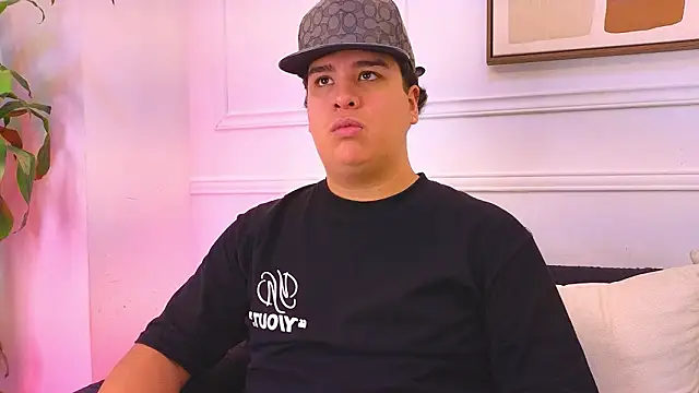 Naim Bennetsex online show from 14, 3, 2026