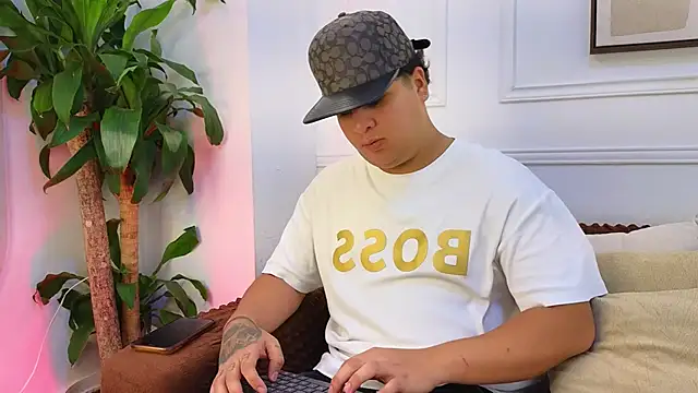 Naim Bennetsex online show from 26, 3, 2026