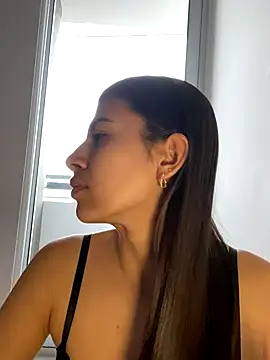 Lenapink19 online show from 1, 11, 2025