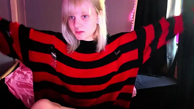 Elieiza xo online show from 18, 4, 2026