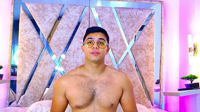 Snapshot of jayd_muscle chatting on 6, 2, 2026 jayd muscle online show from 6, 2, 2026