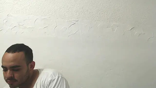 Snapshot of Ana_ThiagoxX chatting on 15, 5, 2026 Ana ThiagoxX online show from 15, 5, 2026