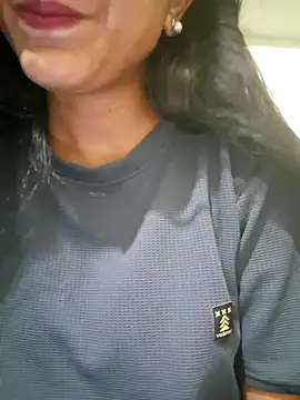 Snapshot of Telugu___Sexygirl___Naidu chatting on 21, 4, 2026 Telugu Sexygirl Naidu online show from 21, 4, 2026