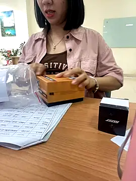 Snapshot of -NhaKy22 chatting on 29, 10, 2025 -NhaKy22 online show from 29, 10, 2025