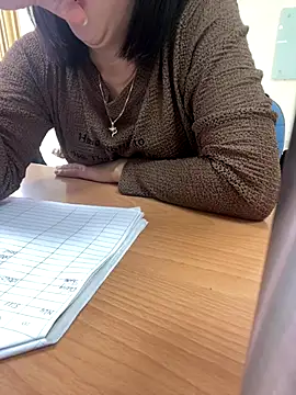 Snapshot of -NhaKy22 chatting on 6, 11, 2025 -NhaKy22 online show from 6, 11, 2025