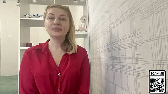 Blondie xoxoxo online show from 1, 2, 2026