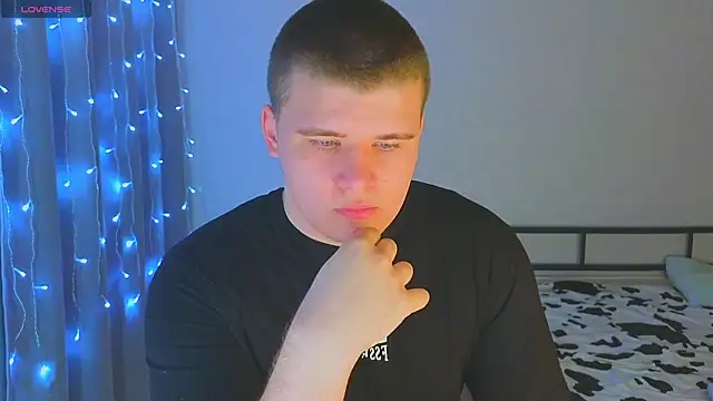 kittenmurr online show from 23, 11, 2025