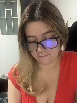 Blair Bunnyy online show from 10, 11, 2025