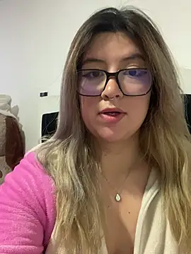 Blair Bunnyy online show from 18, 1, 2026