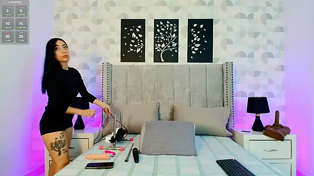 Snapshot of natasha_moreno chatting on 9, 5, 2026 natasha moreno online show from 9, 5, 2026