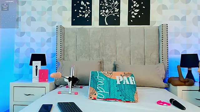 Snapshot of natasha_moreno chatting on 19, 5, 2026 natasha moreno online show from 19, 5, 2026