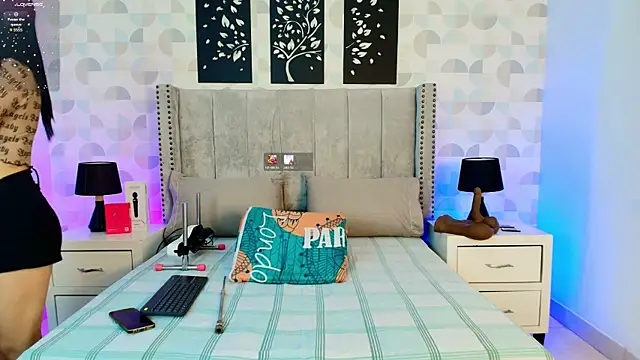 Snapshot of natasha_moreno chatting on 22, 5, 2026 natasha moreno online show from 22, 5, 2026