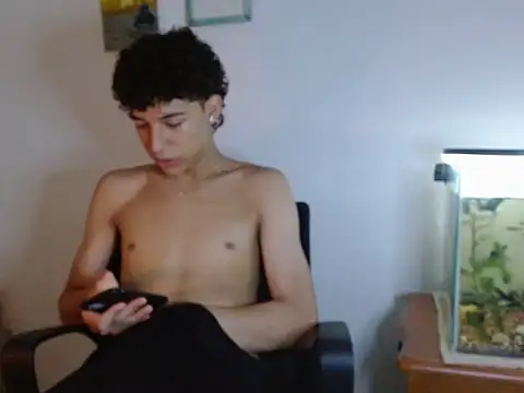 Snapshot of Xtremeplay_18 chatting on 17, 9, 2025 Xtremeplay 18 online show from 17, 9, 2025