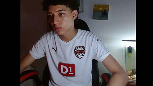 Snapshot of Xtremeplay_18 chatting on 21, 10, 2025 Xtremeplay 18 online show from 21, 10, 2025