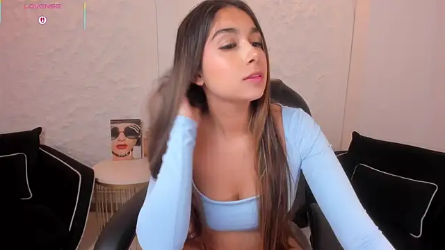 VeronicaBlue online show from 28, 7, 2026