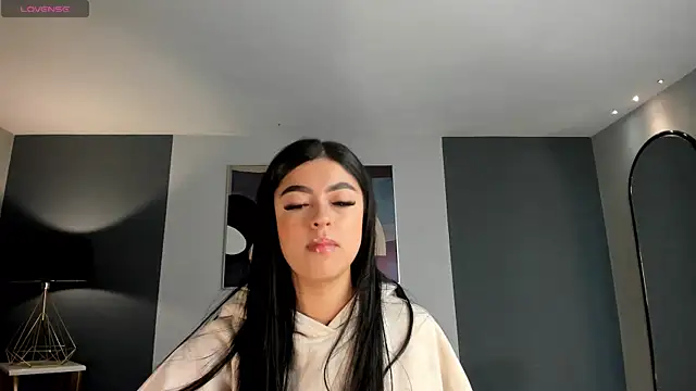 Snapshot of NataliaGaret chatting on 21, 9, 2025 NataliaGaret online show from 21, 9, 2025