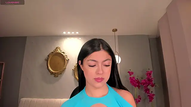 Snapshot of NataliaGaret chatting on 15, 10, 2025 NataliaGaret online show from 15, 10, 2025