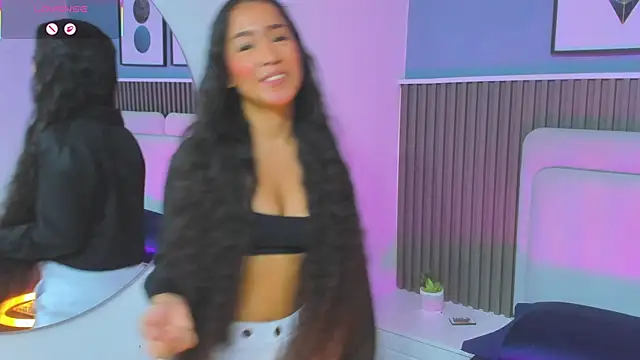 Snapshot of lily__star chatting on 26, 10, 2025 lily star online show from 26, 10, 2025