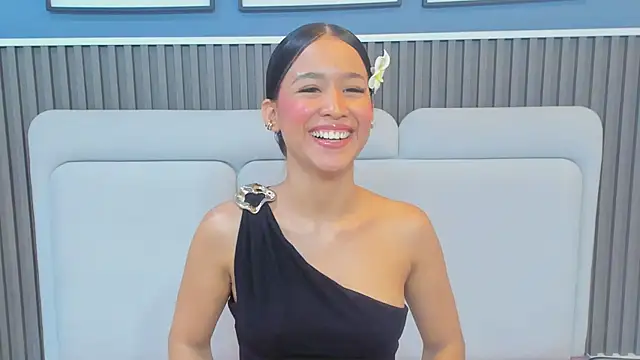 Snapshot of lily__star chatting on 4, 3, 2026 lily star online show from 4, 3, 2026