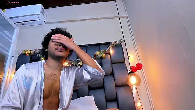 Miriam milf online show from 13, 3, 2026