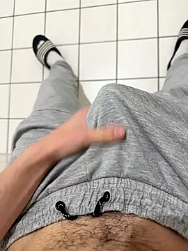 Dicksxd online show from 6, 1, 2026