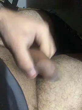 Snapshot of Kushzin chatting on 4, 11, 2025 Kushzin online show from 4, 11, 2025