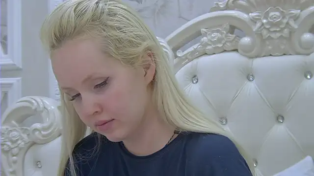 EllieFrosty  online show from 24, 5, 2026