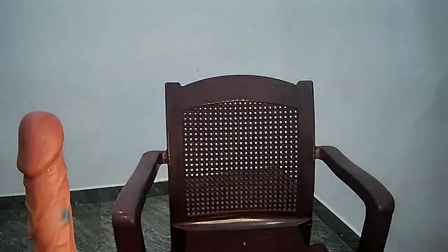 Minu Cam online show from 2, 4, 2026