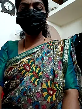 Snapshot of Rithya27 chatting on 8, 3, 2026 Rithya27 online show from 8, 3, 2026