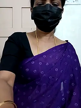 Snapshot of Rithya27 chatting on 16, 3, 2026 Rithya27 online show from 16, 3, 2026